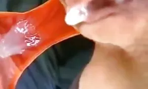 குத உள்ளாடைகளில் விந ...